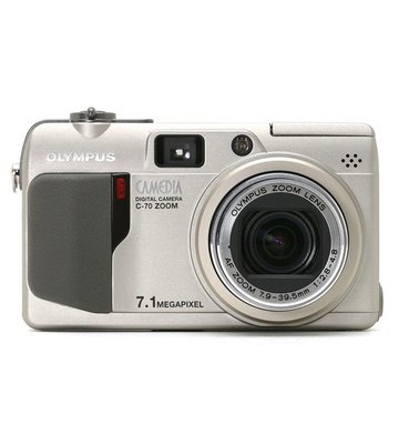 Olympus Camedia C-70 Zoom фото 1