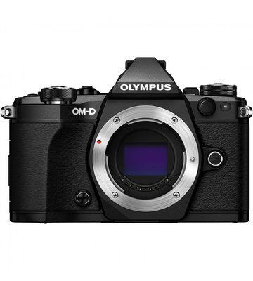 Olympus OM-D E-M5 Mark II фото 1