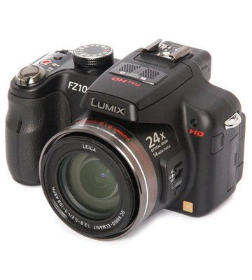 Panasonic Lumix DMC-FZ100 фото 1